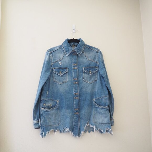 Free People Moonchild Distressed Oversized Denim Jean Shacket Shirt Jacket sz xs - Picture 3 of 9